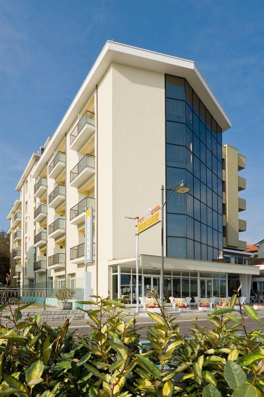 Hotel Ambasciatori Μπελάρια-Ιτζέα Μαρίνα Εξωτερικό φωτογραφία