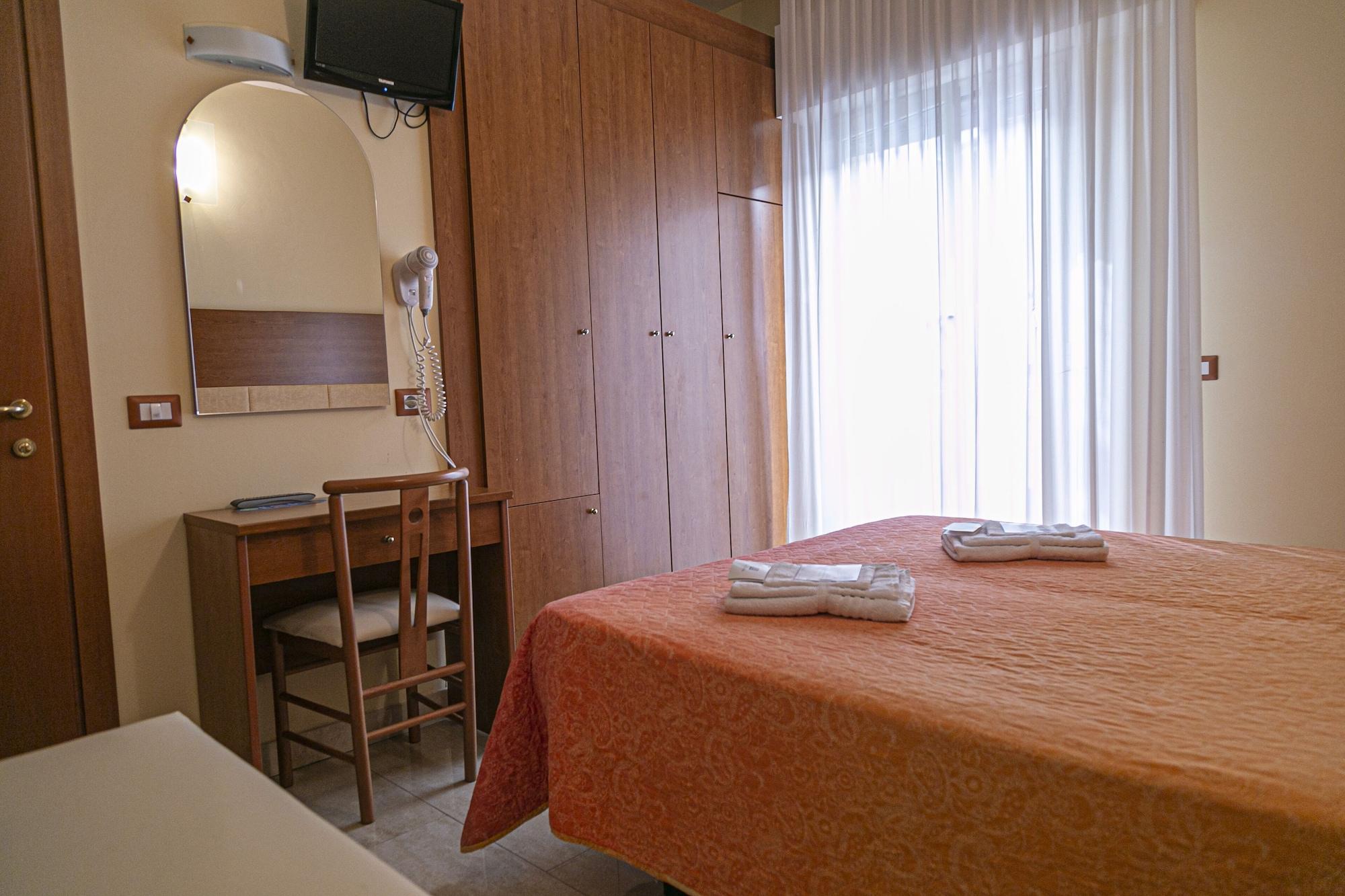 Hotel Ambasciatori Μπελάρια-Ιτζέα Μαρίνα Εξωτερικό φωτογραφία